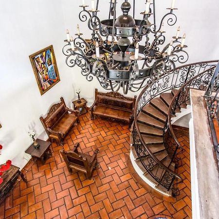 Caroline Bella Bed & Breakfast Ajijic Exterior foto
